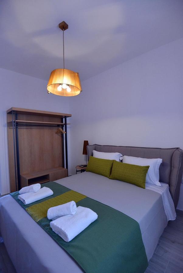 Hotel Aqua Marine à Neos Marmaras Extérieur photo